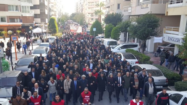 Barış İçin Hizmet Yok!