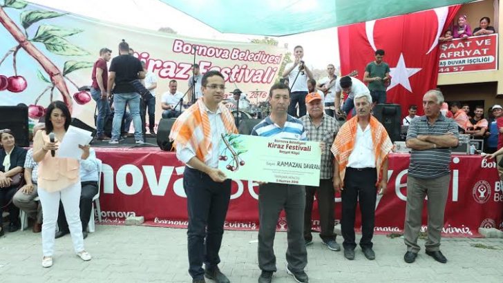 Bornova’da kiraz buluşması