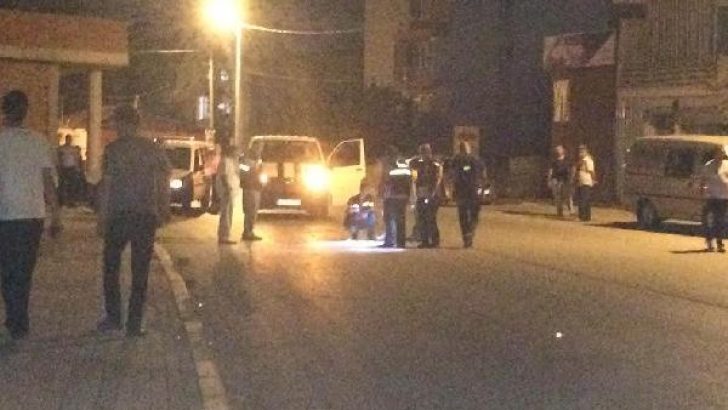 İzmir’de bomba paniği: Minibüs geçerken…