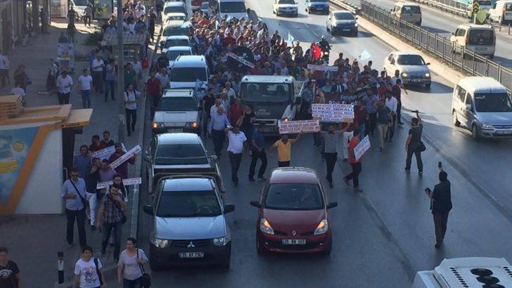 CHP Çiğli’den Genel Başkan Kemal Kılıçdaroğlu’na Siyah Çelenkli Destek