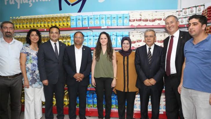Bornova’da iyilik yayılıyor