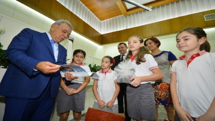 İzmirli miniklerden Başkan’a mektuplar