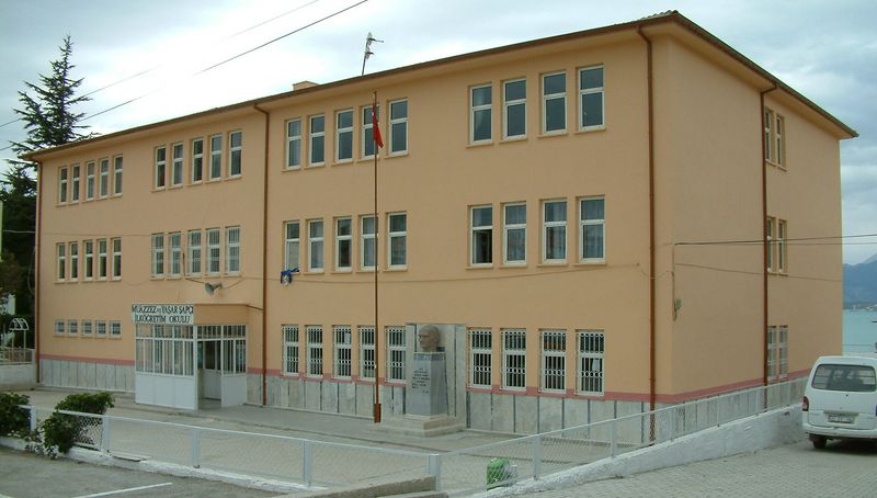 İzmir’de 49 okul daha kapatıldı