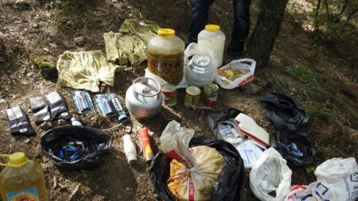 İzmir’de 5 ‘ölüm’ sığınağı: 6 terörist tutuklandı!