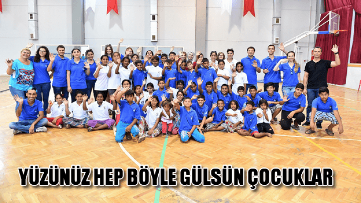 Yüzünüz hep böyle gülsün çocuklar