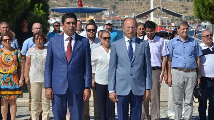 ‘KABOTAJ BAYRAMI’ DOLAYISIYLA FOÇA’DA RESMİ TÖREN YAPILDI