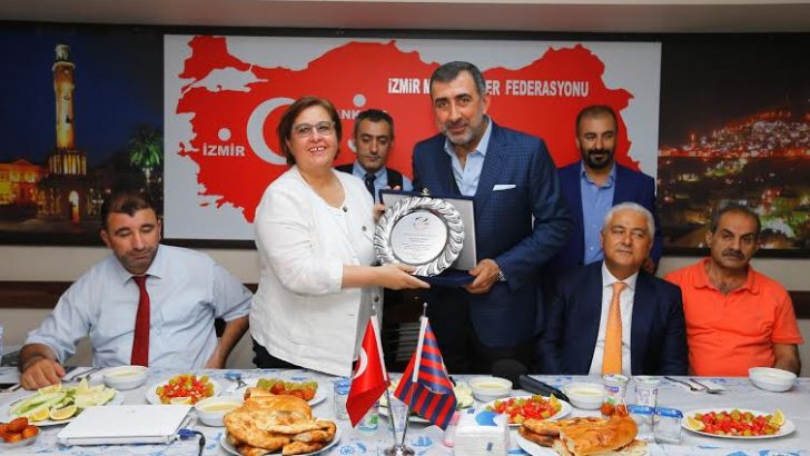 Mardinlilerden Pekdaş’a fahri hemşerilik beratı