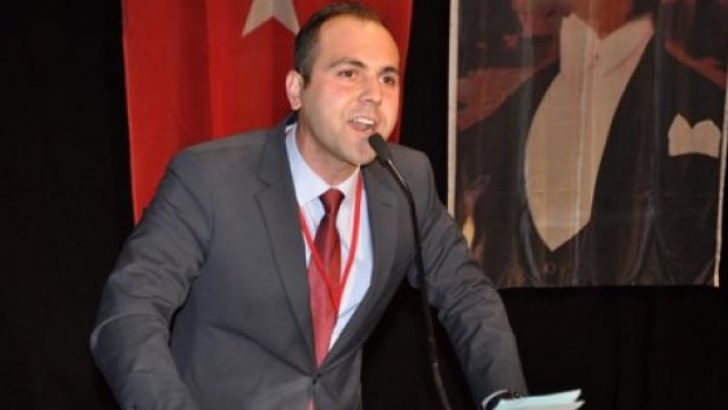 Demokrasi Çelengi Bırakacak
