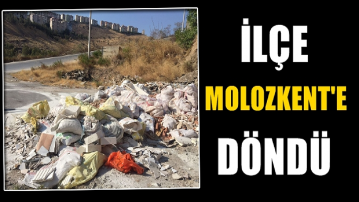 İlçe moloz yığınlarından geçilmiyor