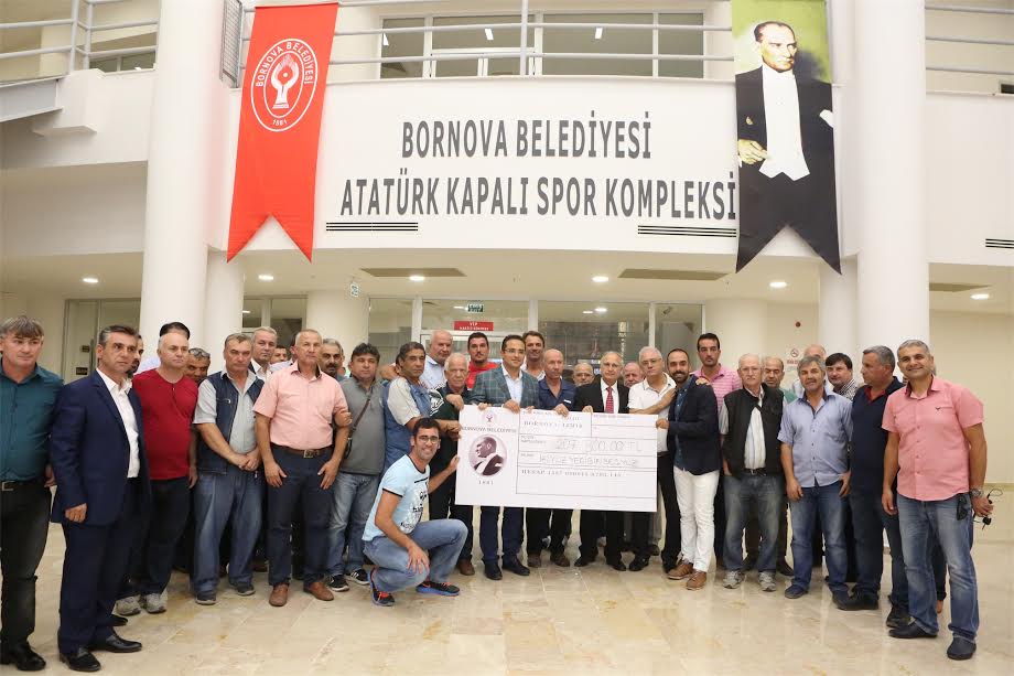 Bornova Belediyesi’nden amatörlere destek