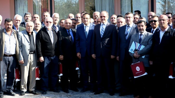 Başkan Atila, Bornova’daki din adamlarıyla bir araya geldi