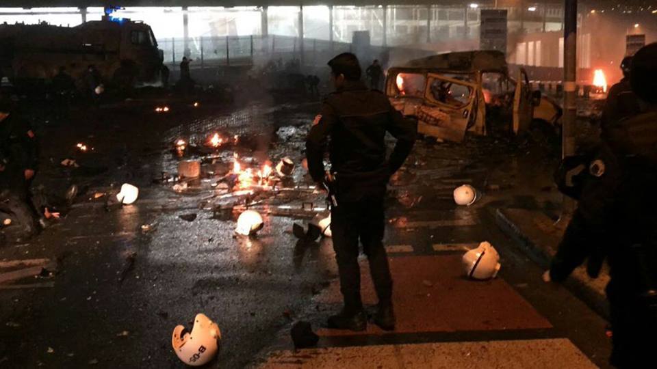 İstanbul’u Yine Terör Vurdu; 38 Şehit!