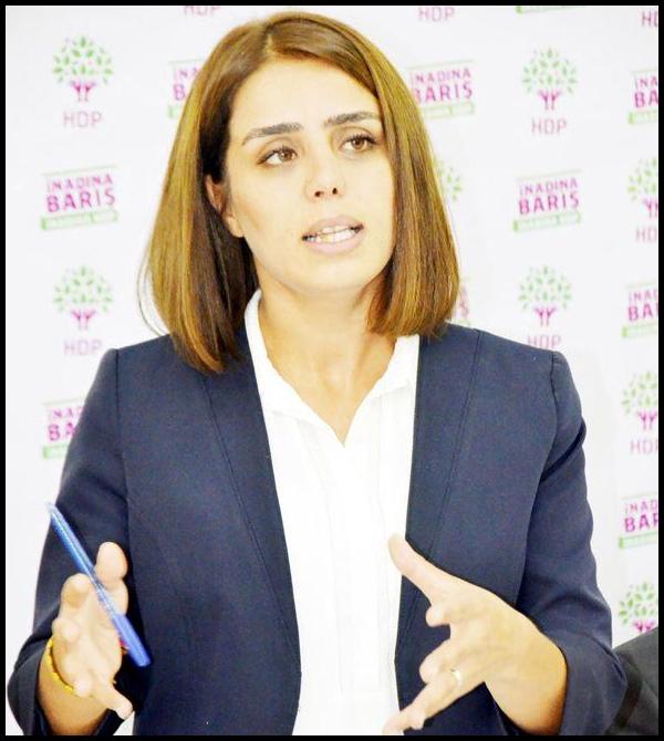 HDP Batman Milletvekili Ayşe Acar Başaran gözaltına alındı