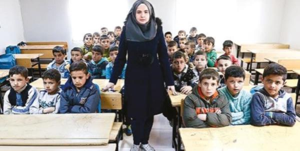 İlk vatandaşlığı Suriyeli öğretmenler alacak