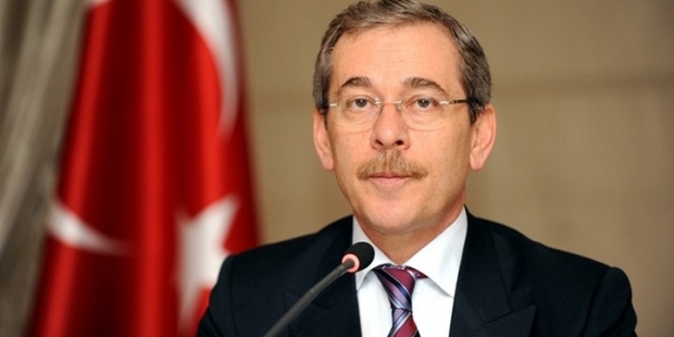 AKP kurucularından Şener: Düşünce hapsediliyor; iktidarın bir başarısı var, o da tutuklu sayısındaki artış!