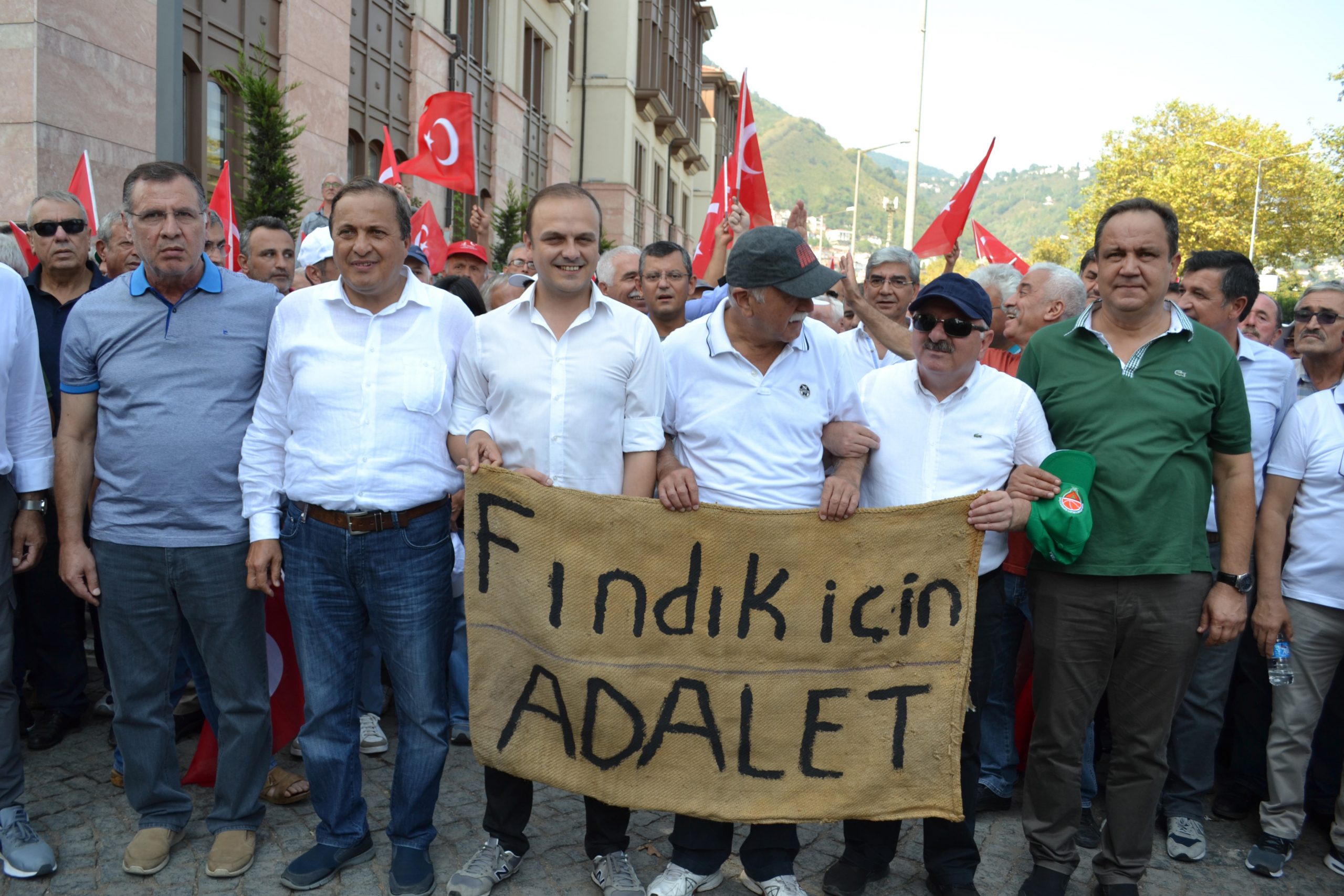 CHP’nin ikinci adalet yürüyüşü başladı