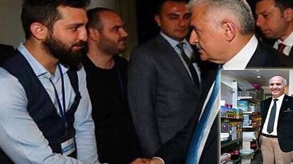 AK Parti Narlıdere Gençlik Kolları yöneticisi ve imam olan babası, mahalleyi dolandırdı