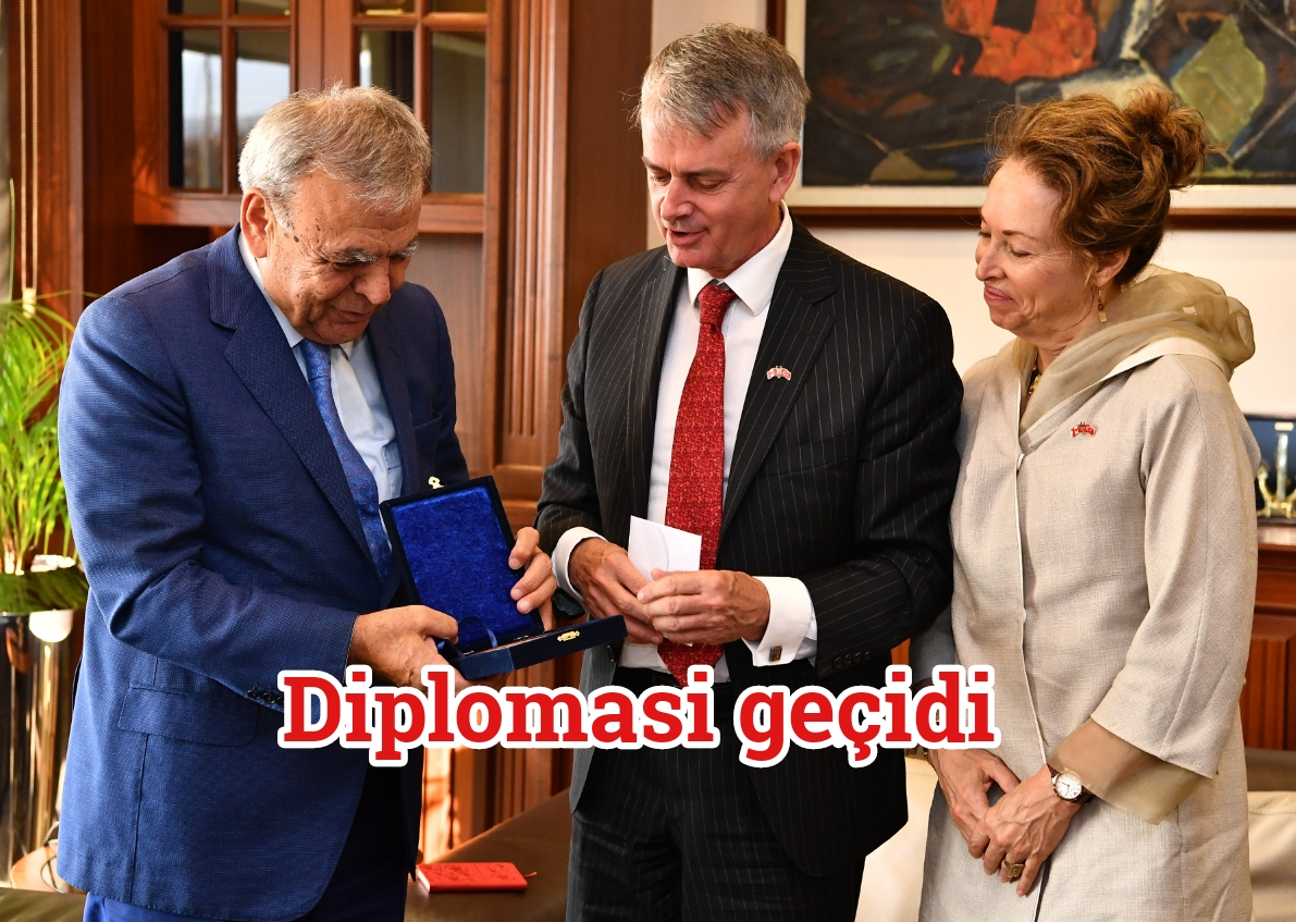 Diplomasi geçidi