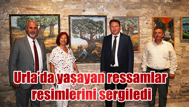 Urla’da yaşayan ressamlar resimlerini sergiledi