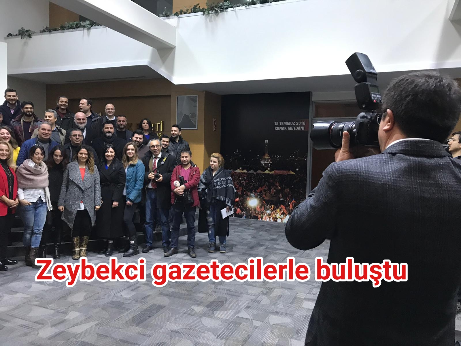 Zeybekci gazetecilerle buluştu