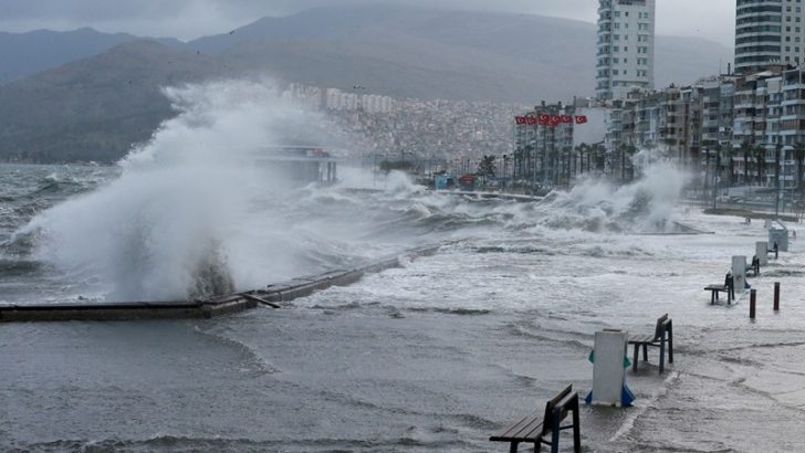 İzmir’e hortum uyarısı