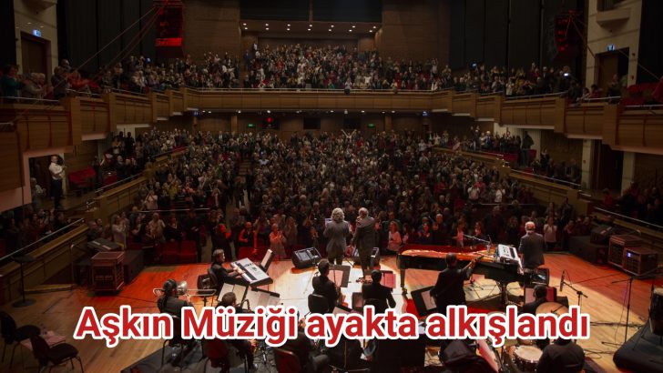 Aşkın Müziği” ayakta alkışlandı