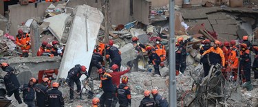 Kartal’da çöken binada hayatını kaybedenlerin sayısı 17’ye yükseldi