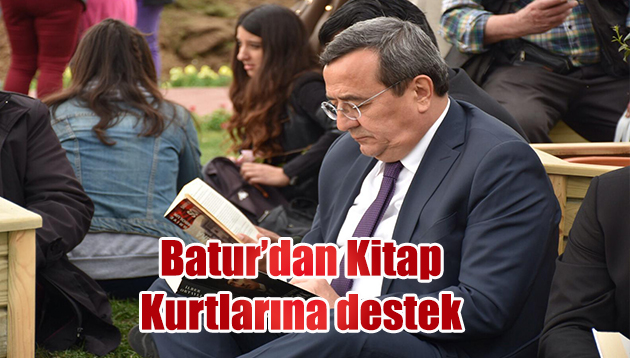 Batur’dan Kitap Kurtlarına destek