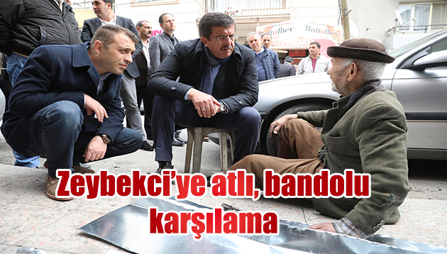 Zeybekci’ye atlı, bandolu karşılama