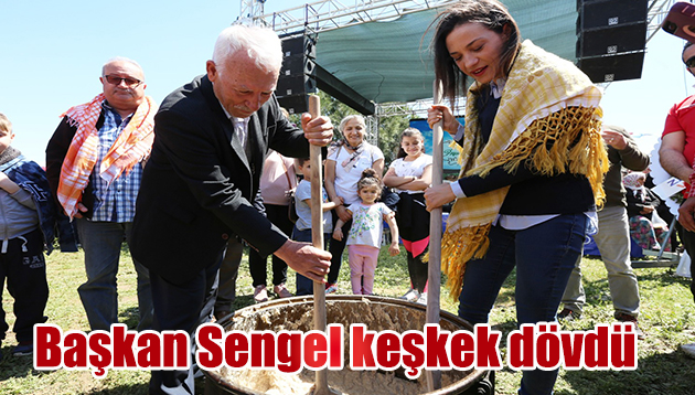 Başkan Sengel: “Selçuk, bir arada yaşamayı Türkiye’ye gösteriyor” 