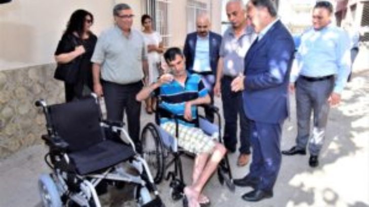 Bornova Belediyesi’nden ihtiyaç sahiplerine yardım eli