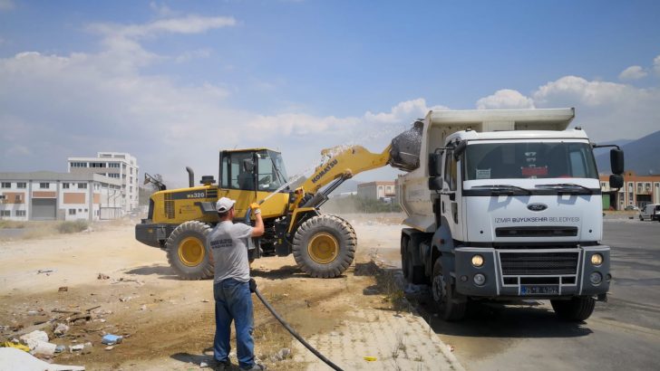Karabağlar Belediyesi ekipleri seferber oldu
