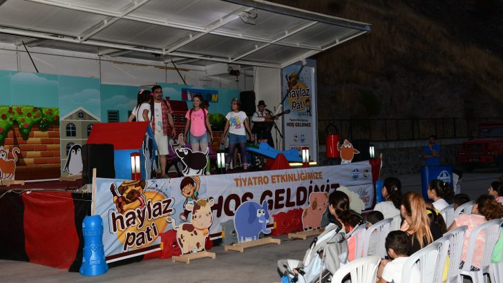 “Haylaz Pati” Çiğli’yi Geziyor