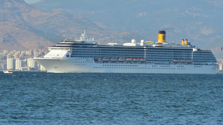 Kruvaziyer gemiler İzmir’e geri dönüyor