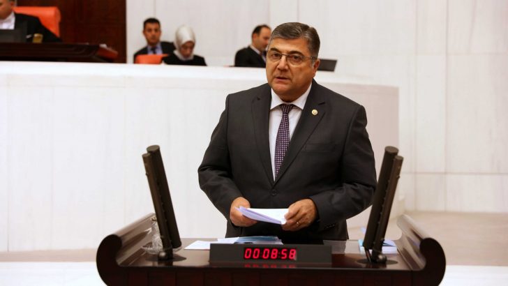Milletvekili Sındır, “Bosna Hersek’in açık denizlere ulaşımı engelleniyor!”