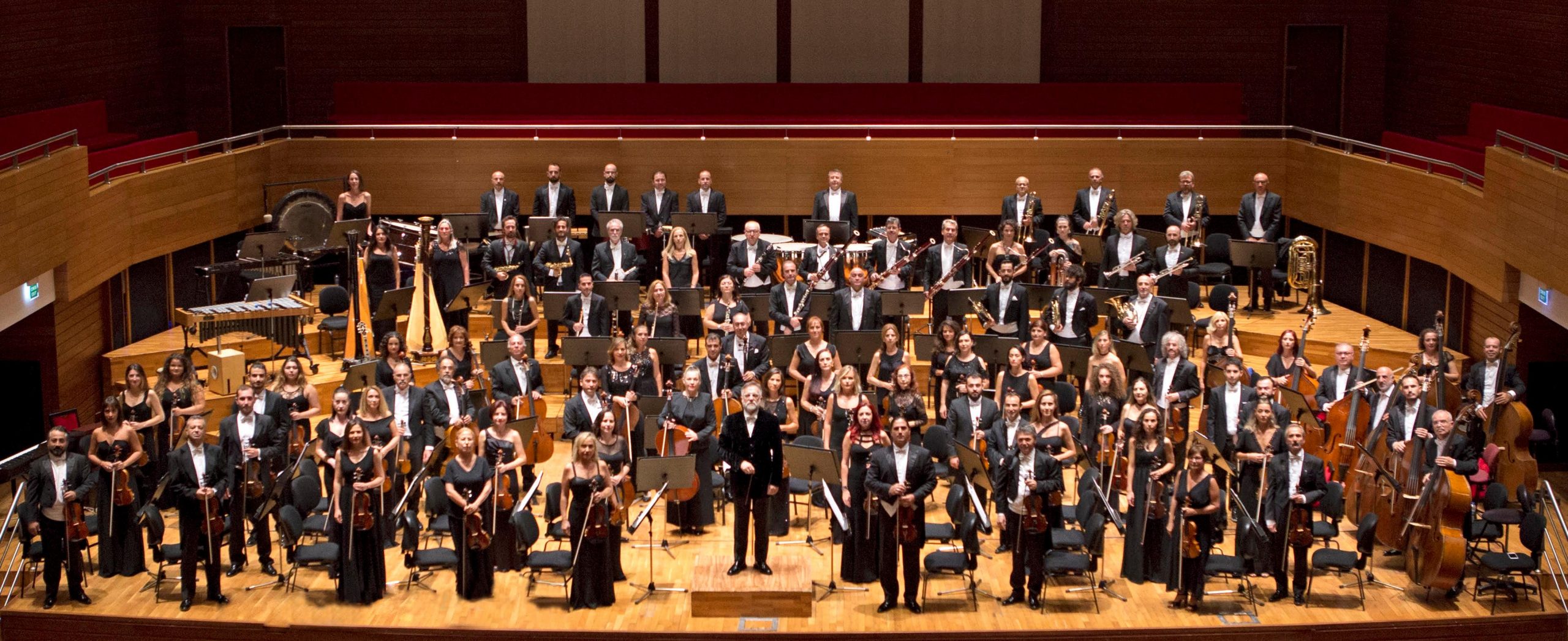 İzmir Devlet Senfoni Orkestrası’ndan muhteşem açılış