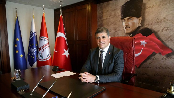 Karşıyaka Belediye Başkanı Cemil Tugay’ın Kamuoyuna açıklaması