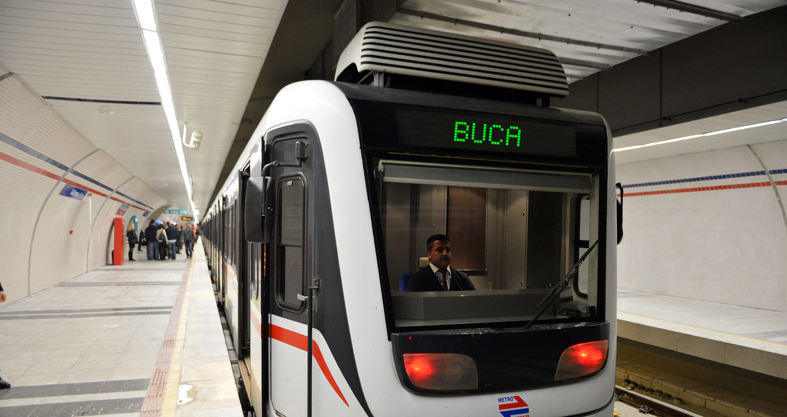 Üçyol – Buca Metrosu için 80 milyon avroluk imza atıldı