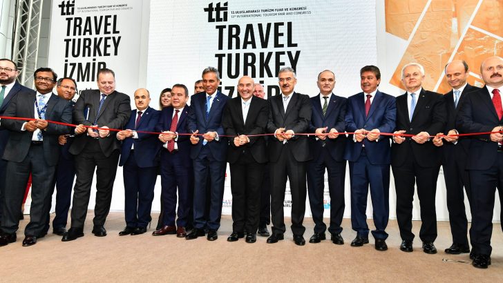 Dünya Travel Turkey ile İzmir’e aktı