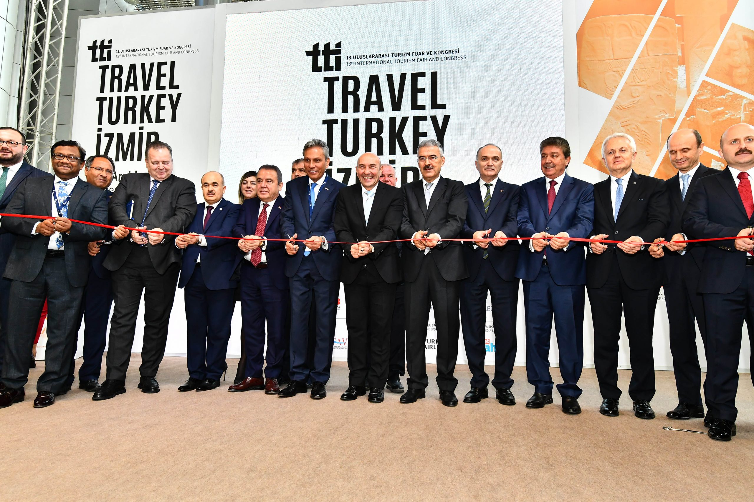 Dünya Travel Turkey ile İzmir’e aktı