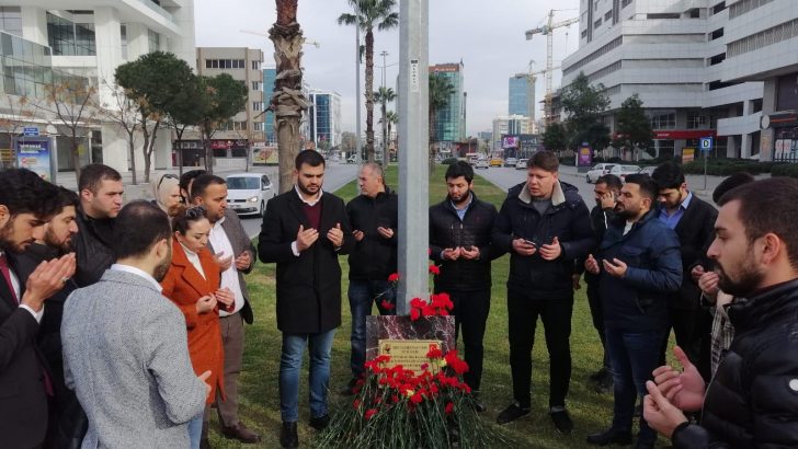 AK Gençler Fethi Sekin’i dualarla yad etti…