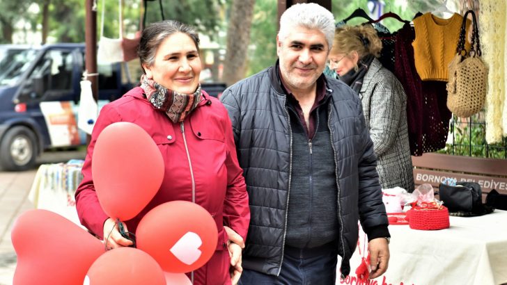 Sevgililer Günü Hediyesi Bornovalı kadınlardan