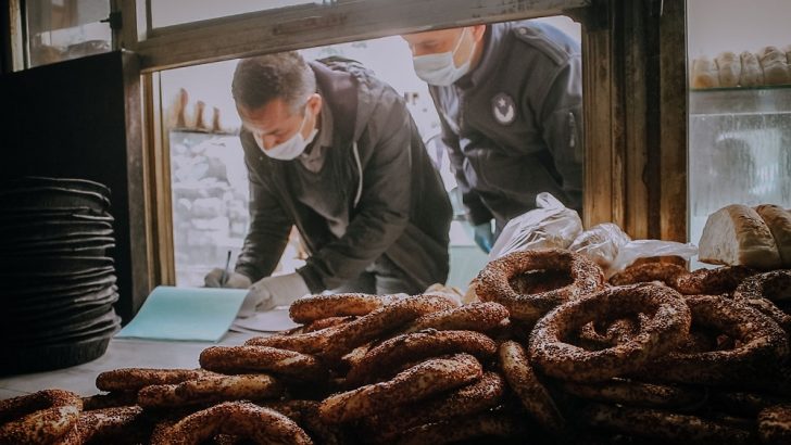 Bergama’da Fırınlara Koronavirüs Denetimi