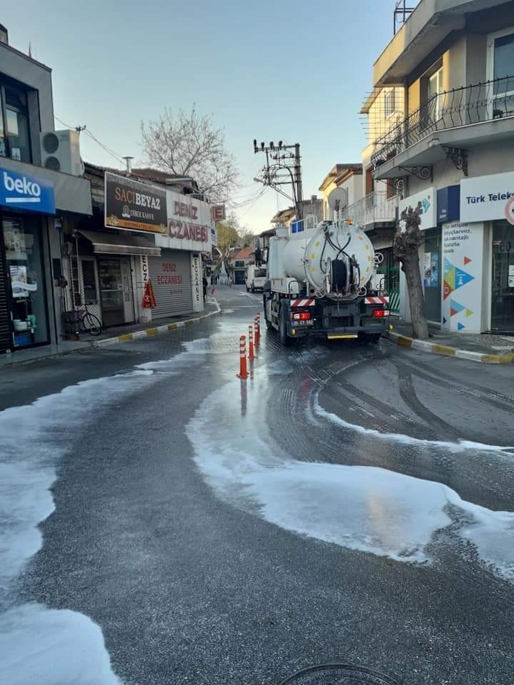 Urla’da Koronavirüs temizliği (5)