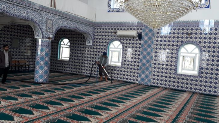 Bergama’da cami, ibadethane temizleme ekibi oluşturuldu