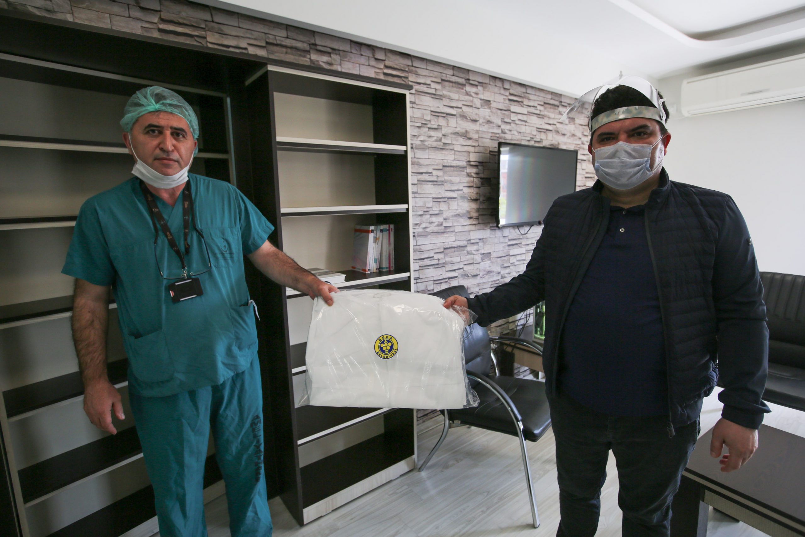 Başkan Kılıç’tan 500 sağlık çalışanına ekipman desteği