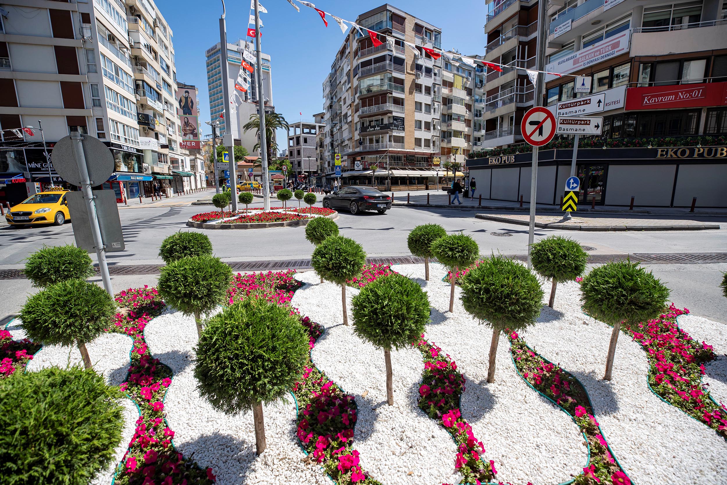 İzmir’den iç açıcı görüntüler