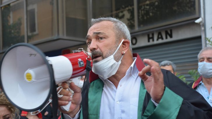Anayasal Haklara Toma Engeli