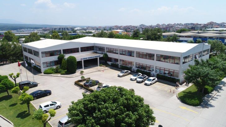 ESBAŞ’TA GERİ DÖNÜŞÜM YILDA 60 BİN AĞACI KURTARIYOR