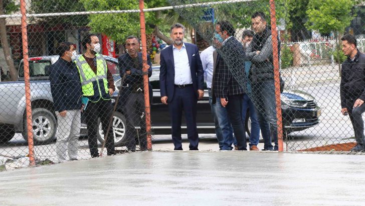 Yenilenen spor alanlarına 904 metreküp beton döküldü